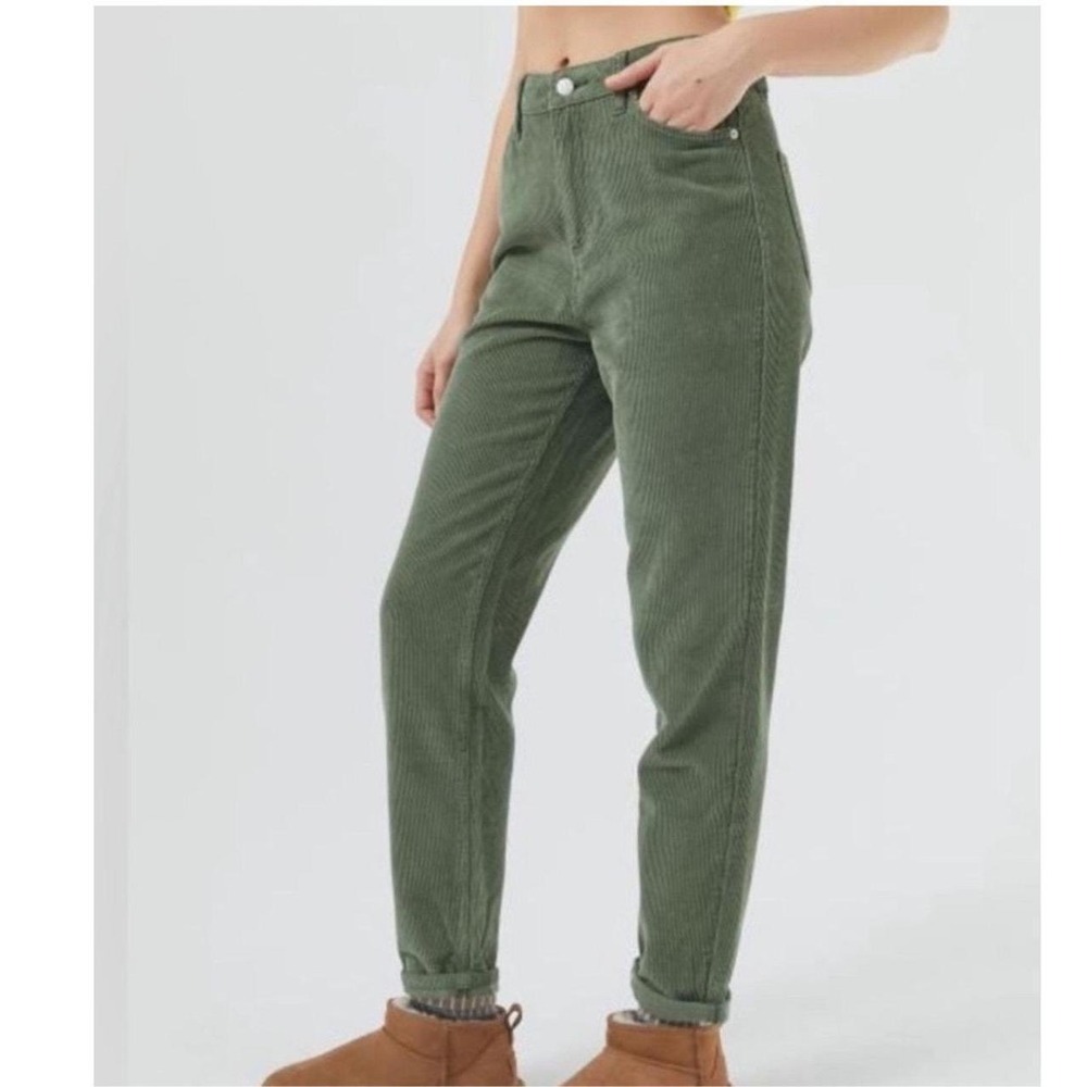 BDG Urban Outfitters Olive Green Corduroy Mom High-Rise Pants Women's Size‎ 28